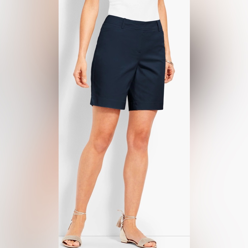 Talbots The 7” Perfect Fit Black Shorts Sz 10